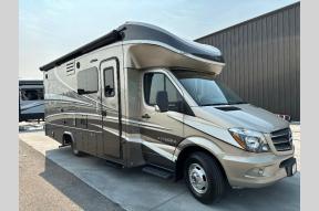 Used 2018 Dynamax ISATA 24FWM Photo