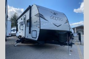 Used 2024 Jayco Jay Flight SLX 210QB Photo