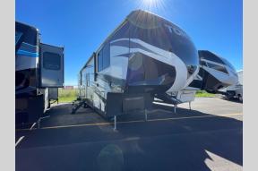 Used 2021 Heartland Torque TQ 373 Photo