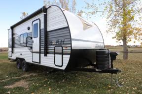 New 2024 Wayfinder RV Go Play 20MB Photo