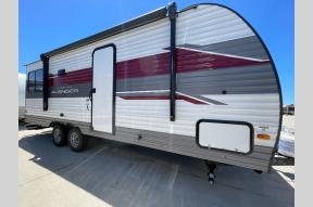 New 2024 Prime Time RV Avenger LE 22MKLE Photo