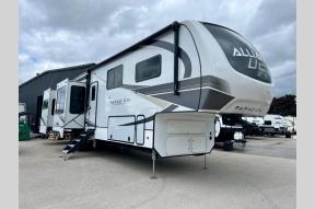 New 2024 Alliance RV Paradigm 375RD Photo