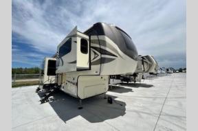 Used 2019 Jayco North Point 381FLWS Photo