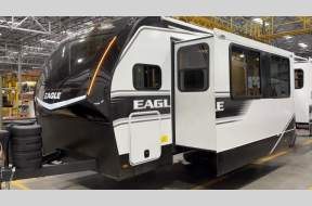 New 2025 Jayco Eagle 274FKDS Photo