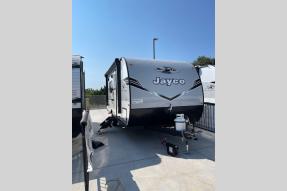 New 2025 Jayco Jay Flight SLX 175FQ-G Photo