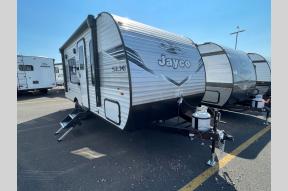 New 2025 Jayco Jay Flight SLX 175FQW Photo