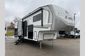 New 2024 Alliance RV Avenue 33RKS Photo