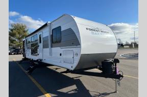 New 2025 Forest River RV Salem 32VERANDA Photo