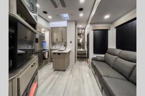 New 2026 Grand Design Momentum G-Class 320G Photo