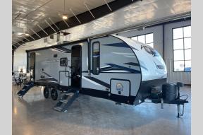 Used 2022 Forest River RV Cherokee Alpha Wolf 26DBH-L Photo