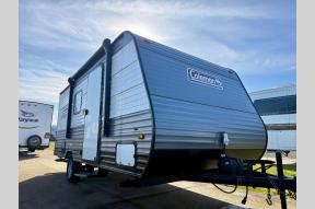 Used 2022 Dutchmen RV Coleman Lantern 17B Photo