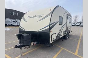 Used 2018 Venture RV Sonic SN231VRL Photo