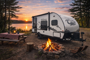 Used 2022 Forest River RV Cherokee Wolf Pup Black Label 16HEBL Photo