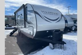 Used 2023 Forest River RV Wildwood Heritage Glen 19RBHL Photo
