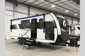 New 2025 Wayfinder RV GO EXPLORE X225 Photo