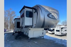 Used 2018 Forest River RV Palomino 381FL Photo