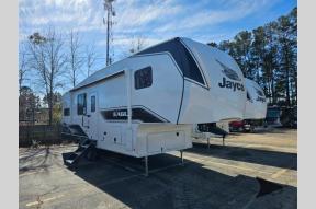New 2026 Jayco Eagle SLE 28RKS Photo