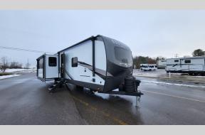 Used 2025 Forest River RV Rockwood Signature 8337RL Photo