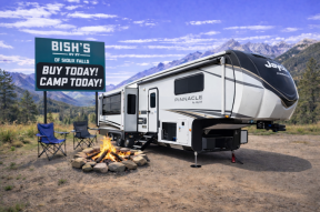 New 2026 Jayco Pinnacle 32RLTS Photo