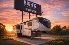 New 2026 Jayco Pinnacle 38KPTS Photo