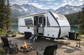 New 2026 Winnebago Micro Minnie 2108TB Photo