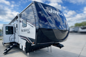 New 2026 Jayco Seismic 399 Photo