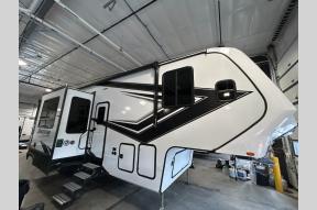 Used 2024 Grand Design Momentum G-Class 350G Photo