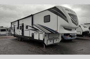 Used 2021 Forest River RV Vengeance Rogue 4007G2 Photo