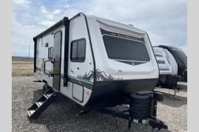 Used 2024 Forest River RV No Boundaries NB19.8 Photo
