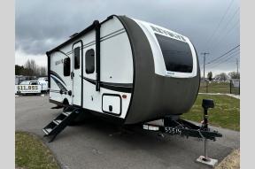 Used 2021 Palomino Revolve EV1 Photo