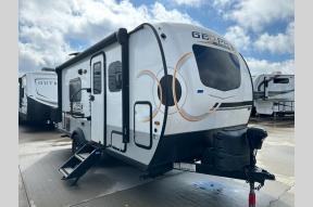 Used 2022 Forest River RV FOREST RIVER 19FD Photo