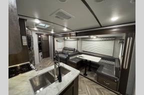 Used 2020 Dutchmen RV Astoria 2903BH Photo