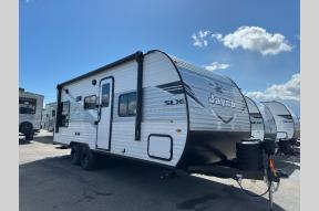 New 2025 Jayco Jay Flight SLX 210QBW Photo