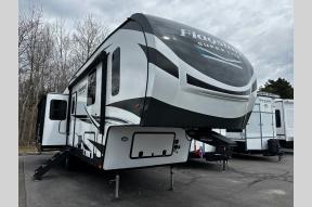 Used 2022 Forest River RV Flagstaff Super Lite 528MBS Photo