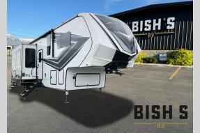 Used 2022 Grand Design MOMENTUM S-CLASS 351MS Photo