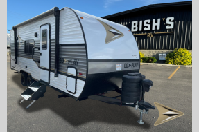 New 2025 Wayfinder RV Go Play 20MBW Photo