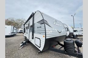 New 2025 Jayco Jay Flight SLX 210QB Photo