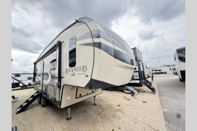 Used 2022 Forest River RV Rockwood Ultra Lite 2442BS Photo