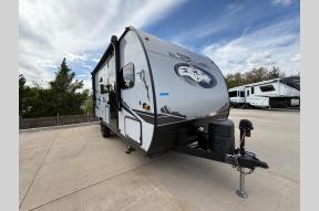 Used 2024 Cherokee WOLF PUP 17JWBL Photo