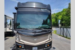 Used 2019 Fleetwood RV Discovery LXE 40G Photo