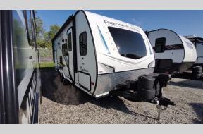 Used 2021 Coachmen RV Freedom Express Ultra Lite 195RBS Photo