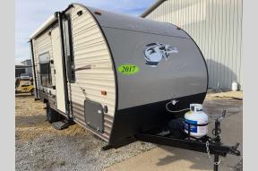 Used 2017 Forest River RV Cherokee Wolf Pup 16FQ Photo