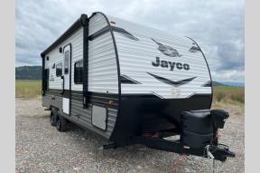 New 2024 Jayco Jay Flight SLX 210QBW Photo