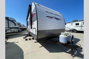 New 2024 Prime Time RV Avenger LE 24BHSLE Photo