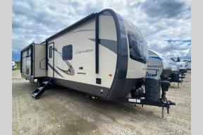 Used 2019 Forest River RV Rockwood Signature Ultra Lite 8328BS Photo