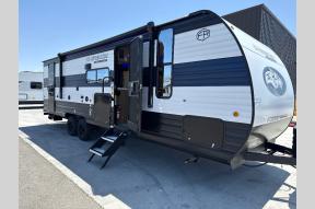 New 2025 Forest River RV Cherokee Grey Wolf 26DBH Photo