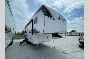 New 2026 Jayco Eagle SLE 24MLE Photo