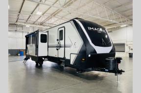 New 2025 Grand Design Imagine 3210BH Photo