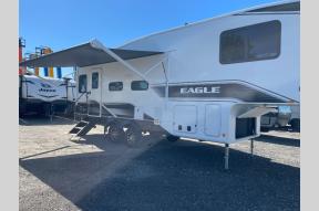 New 2024 Jayco Eagle HT 25RUC Photo