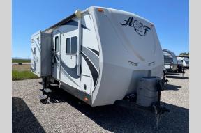 Used 2016 Northwood Arctic Fox 28F Photo